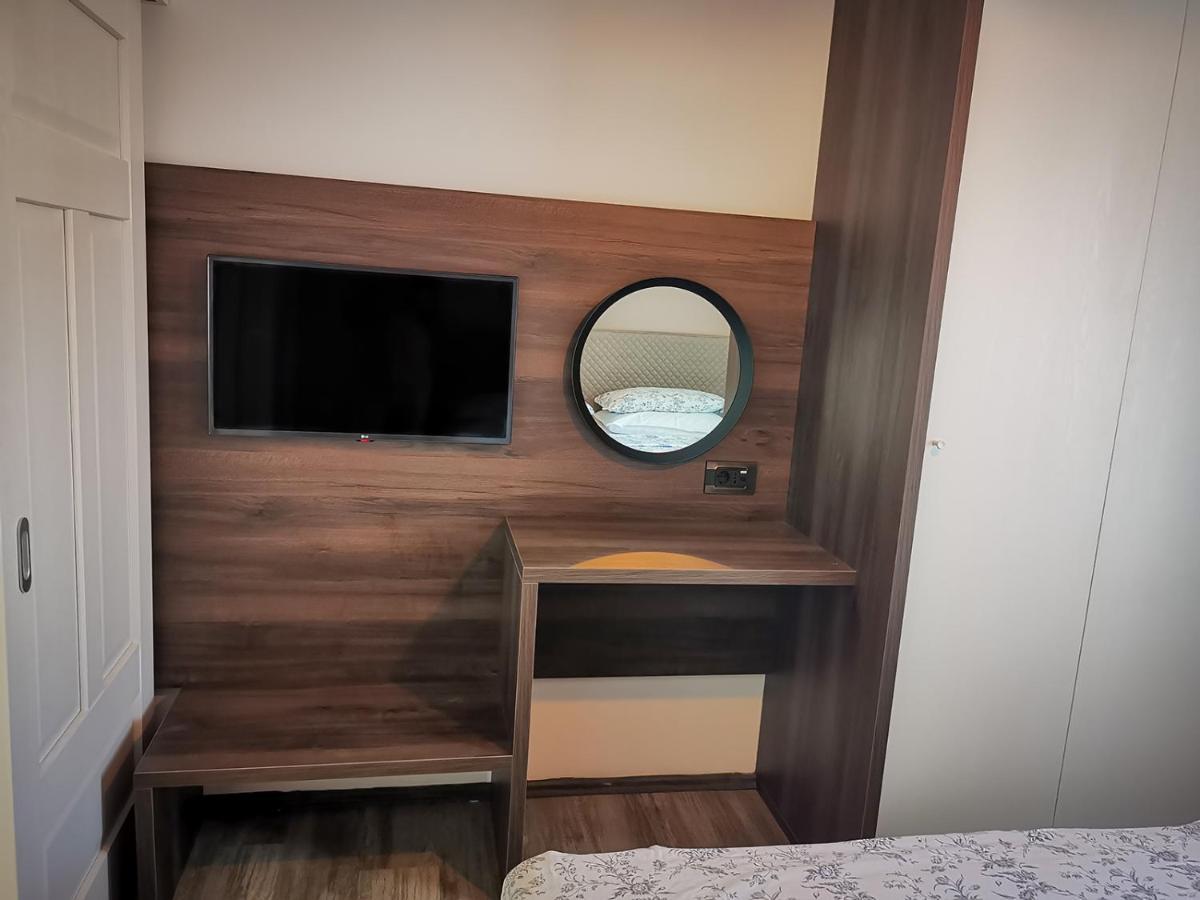 Premium Apartments Tade Funtana Luaran gambar